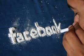 Ai dễ ghiền Facebook?
